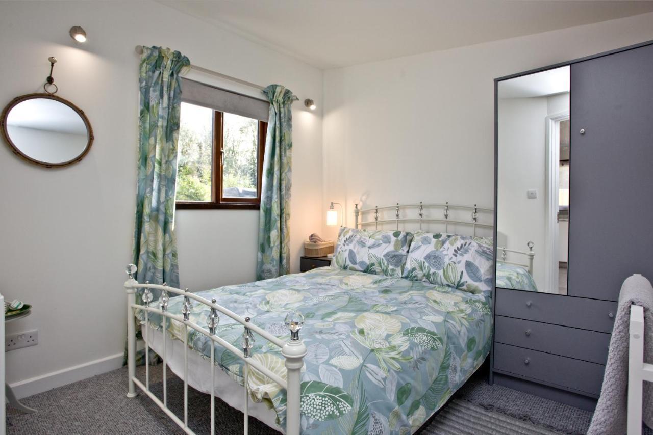 The Cabin At Hillhead Farm سانت كولوم ميجُر المظهر الخارجي الصورة